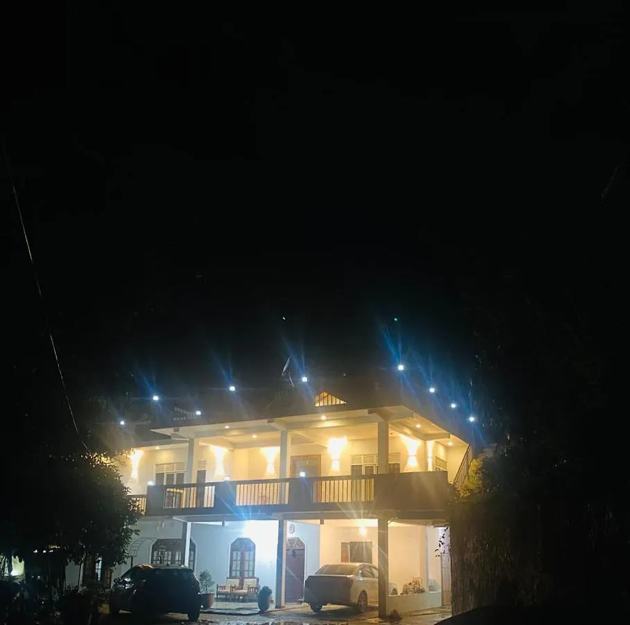 Guest house White Eco Villa Kandy Sri Lanka