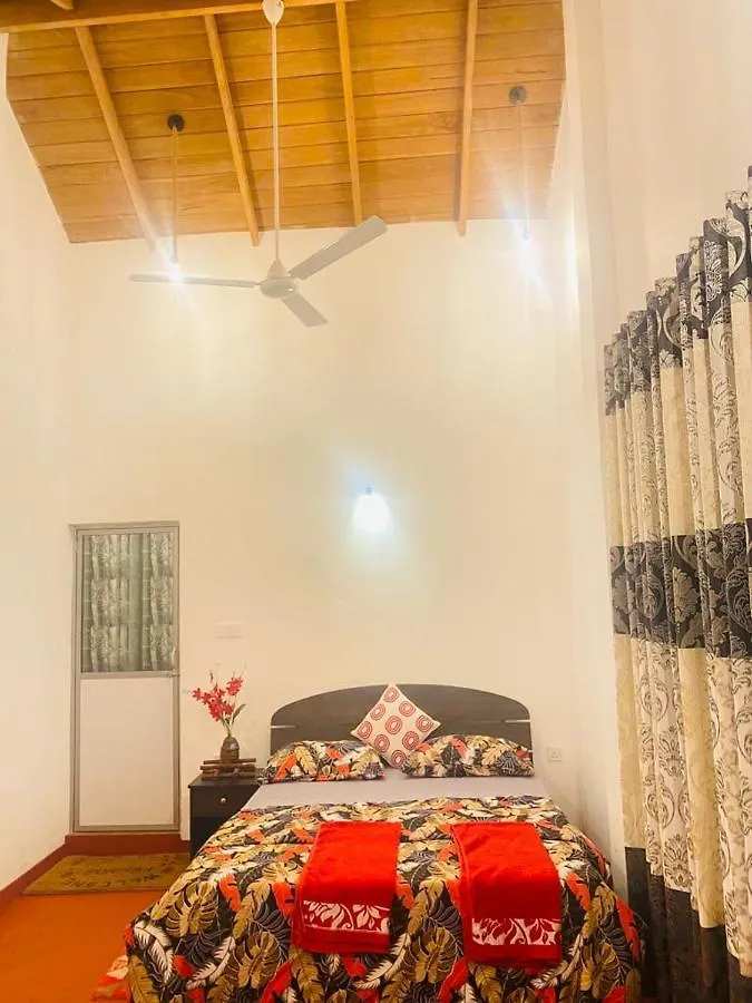 White Eco Villa Kandy